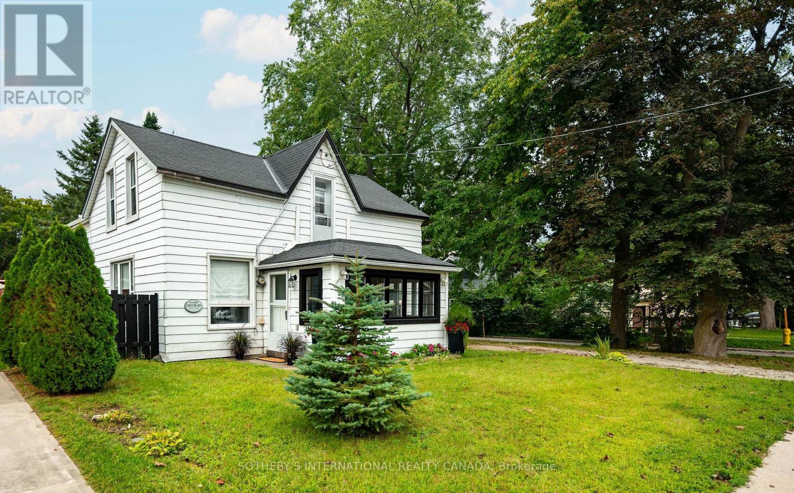 235 SPENCE STREET - 1