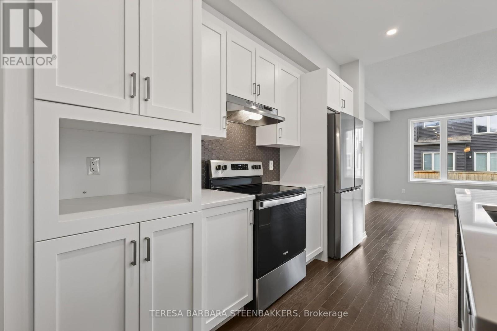 689 TALIESIN CRESCENT E, Ottawa — photo 9