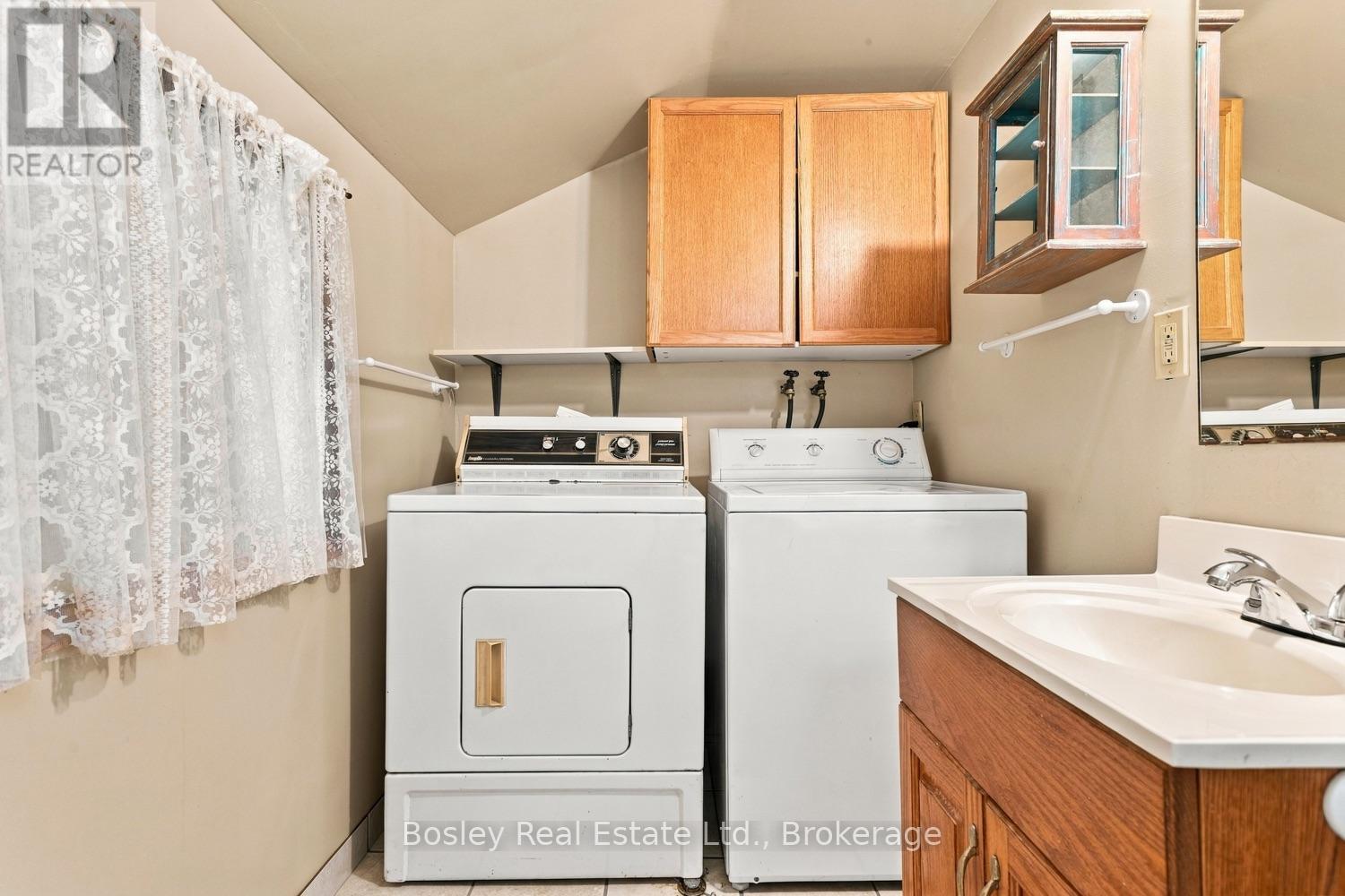 361 BOND STREET - Image 25