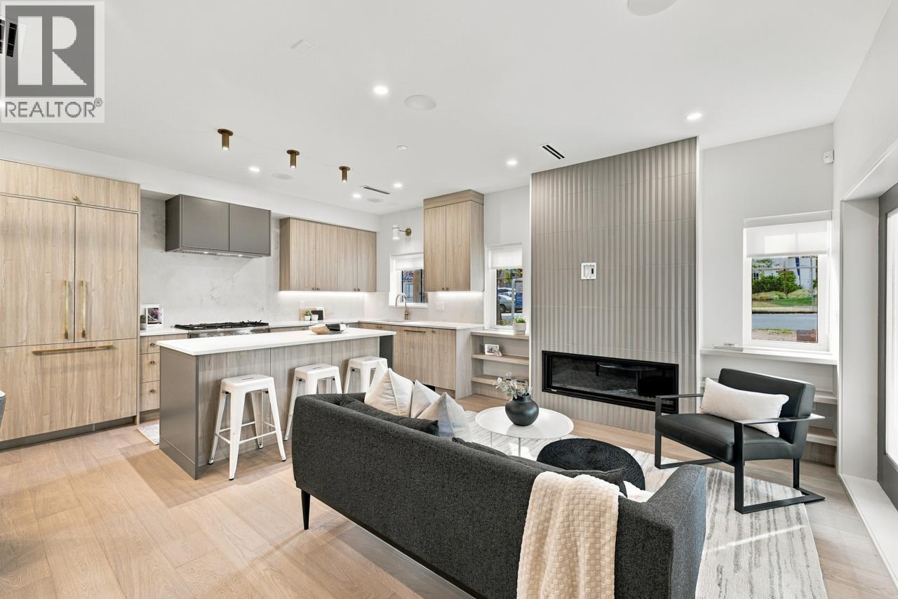 3206 E GEORGIA STREET, Vancouver — photo 3