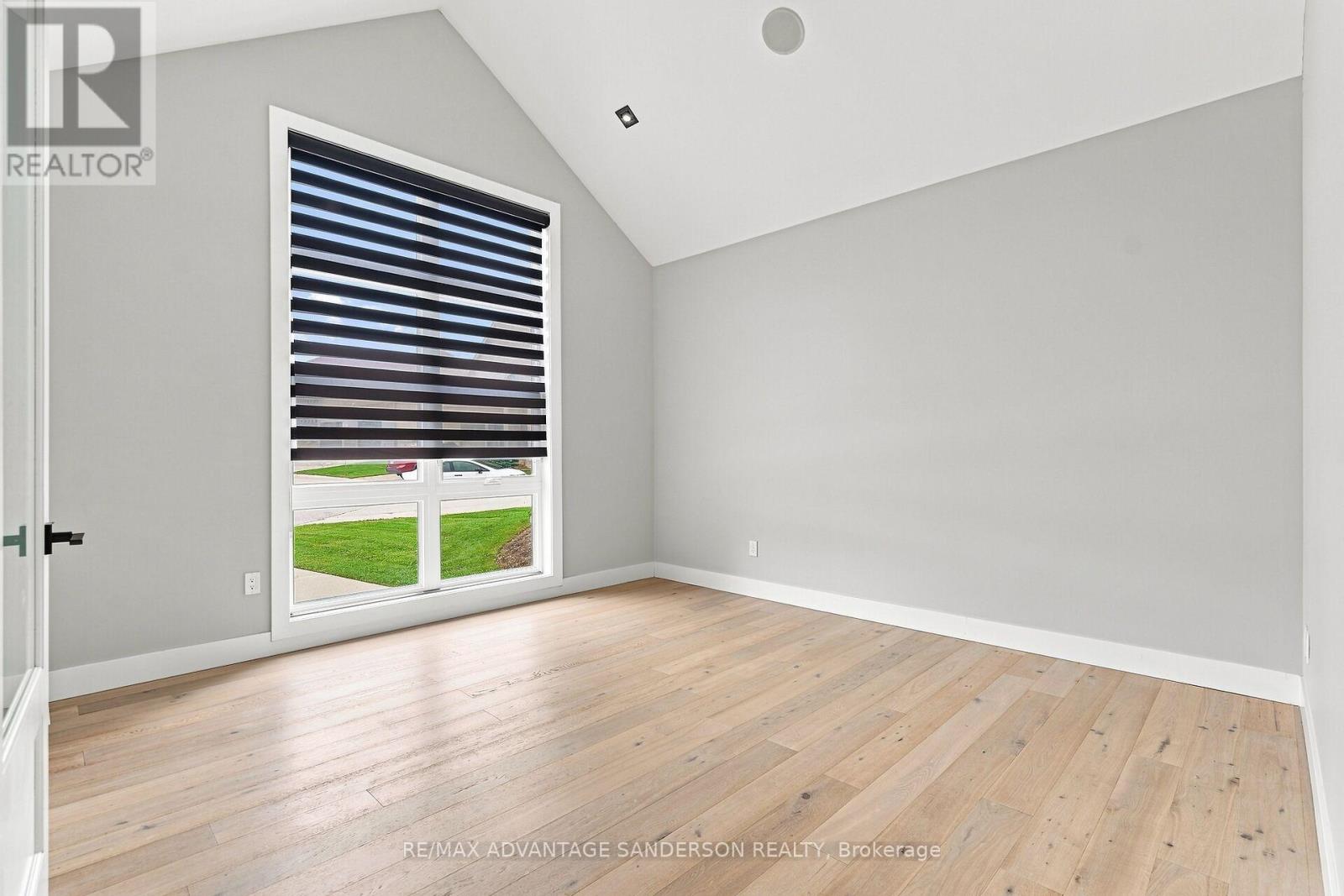 106 WOODHOLME CLOSE - 31
