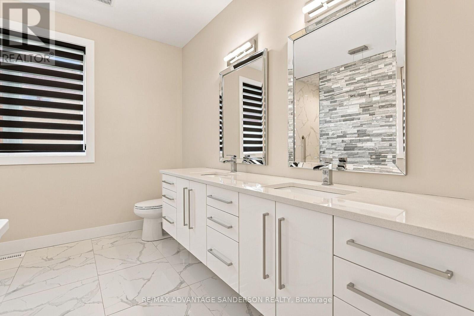 106 WOODHOLME CLOSE - 34
