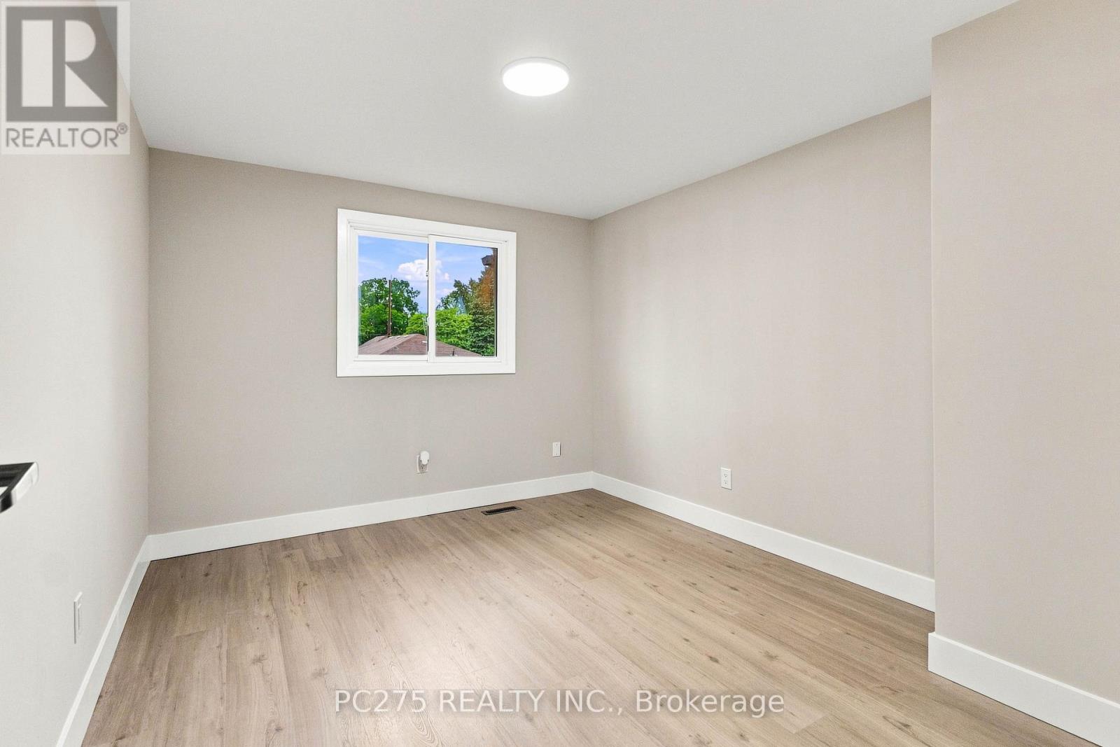 490 Third Street — photo 23