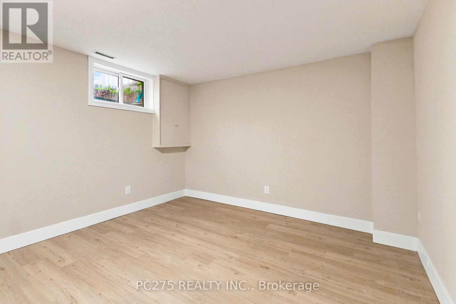 490 Third Street — photo 27