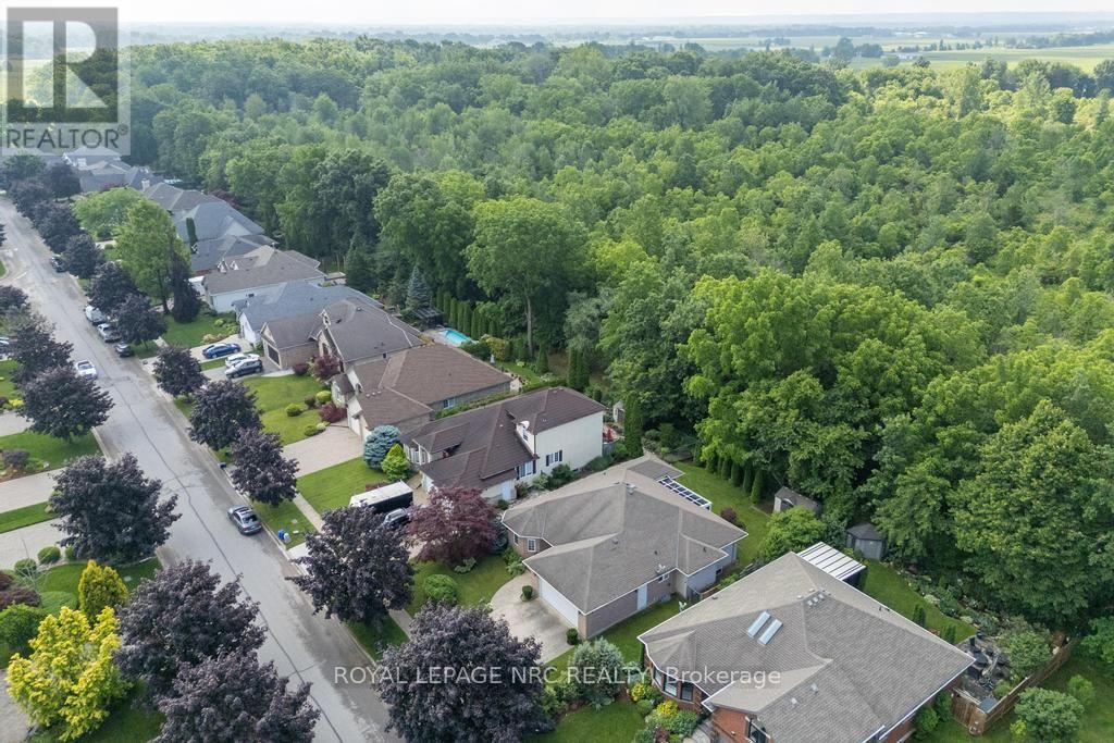 18 HARMONY DRIVE, Niagara-on-the-Lake (Town) — photo 2