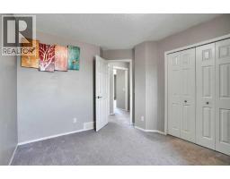 78 Everglen Way SW - photo 32