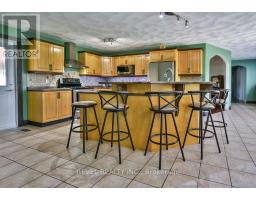 Kitchen - 2449 Kraft Creek Road, Timmins, ON P4N7C3 Photo 6