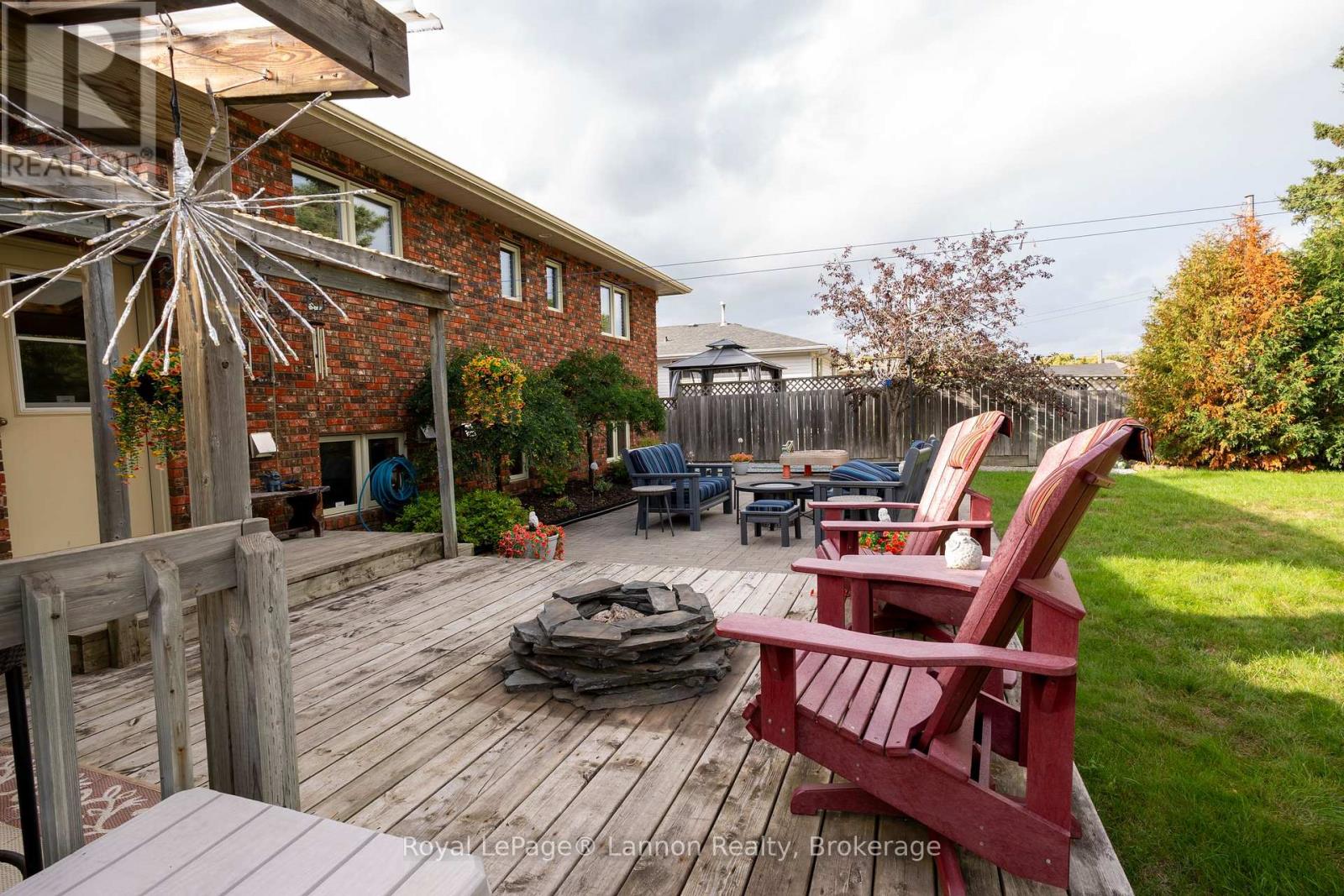 110 CHERCOVER DRIVE, Thunder Bay (John Street South) — photo 5