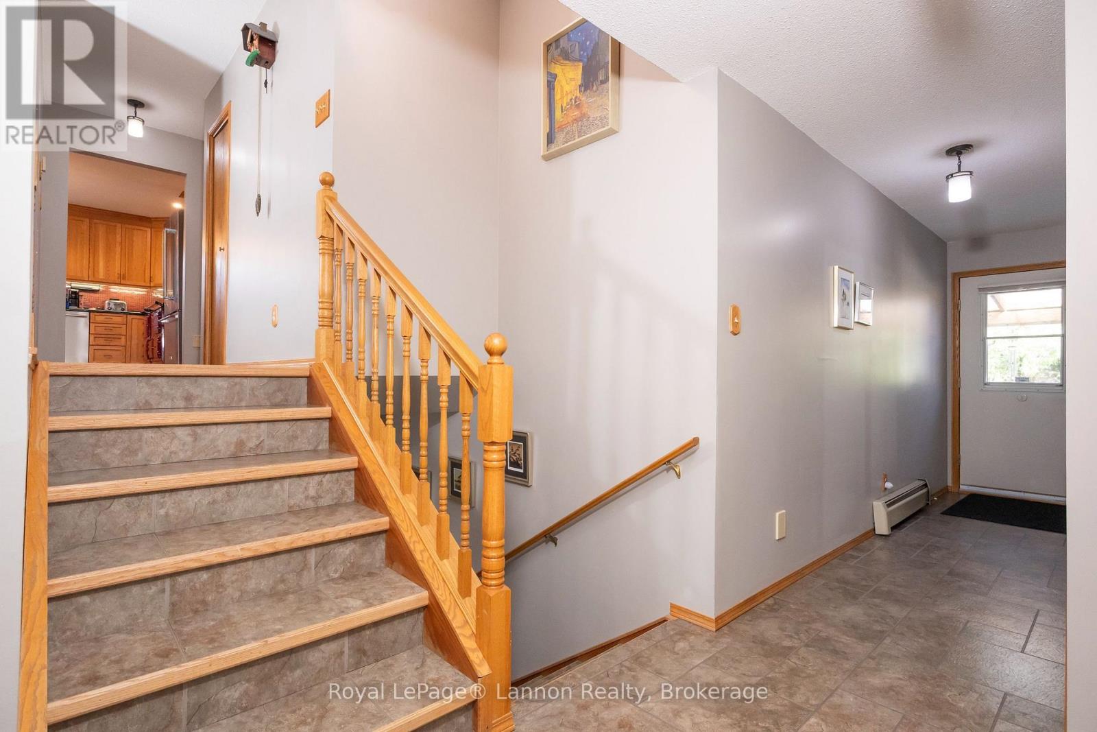 110 CHERCOVER DRIVE, Thunder Bay (John Street South) — photo 9