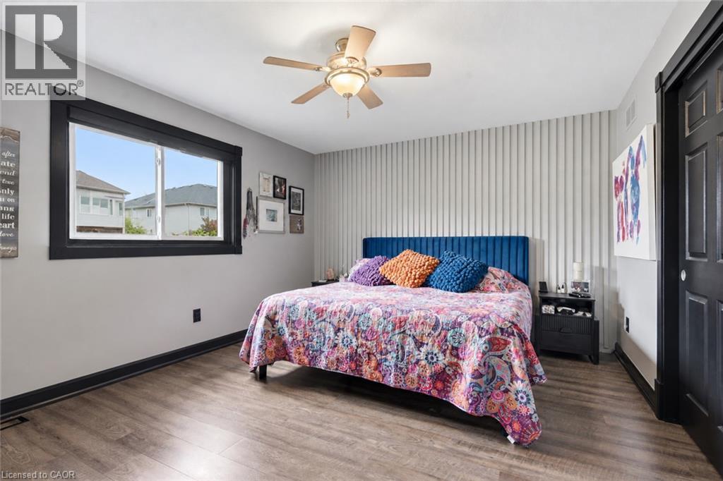 8115 BEAVER GLEN Drive - 22