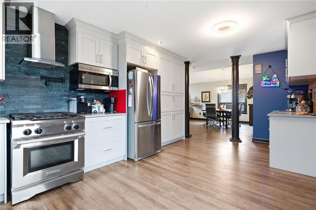 8115 BEAVER GLEN Drive - Image 15