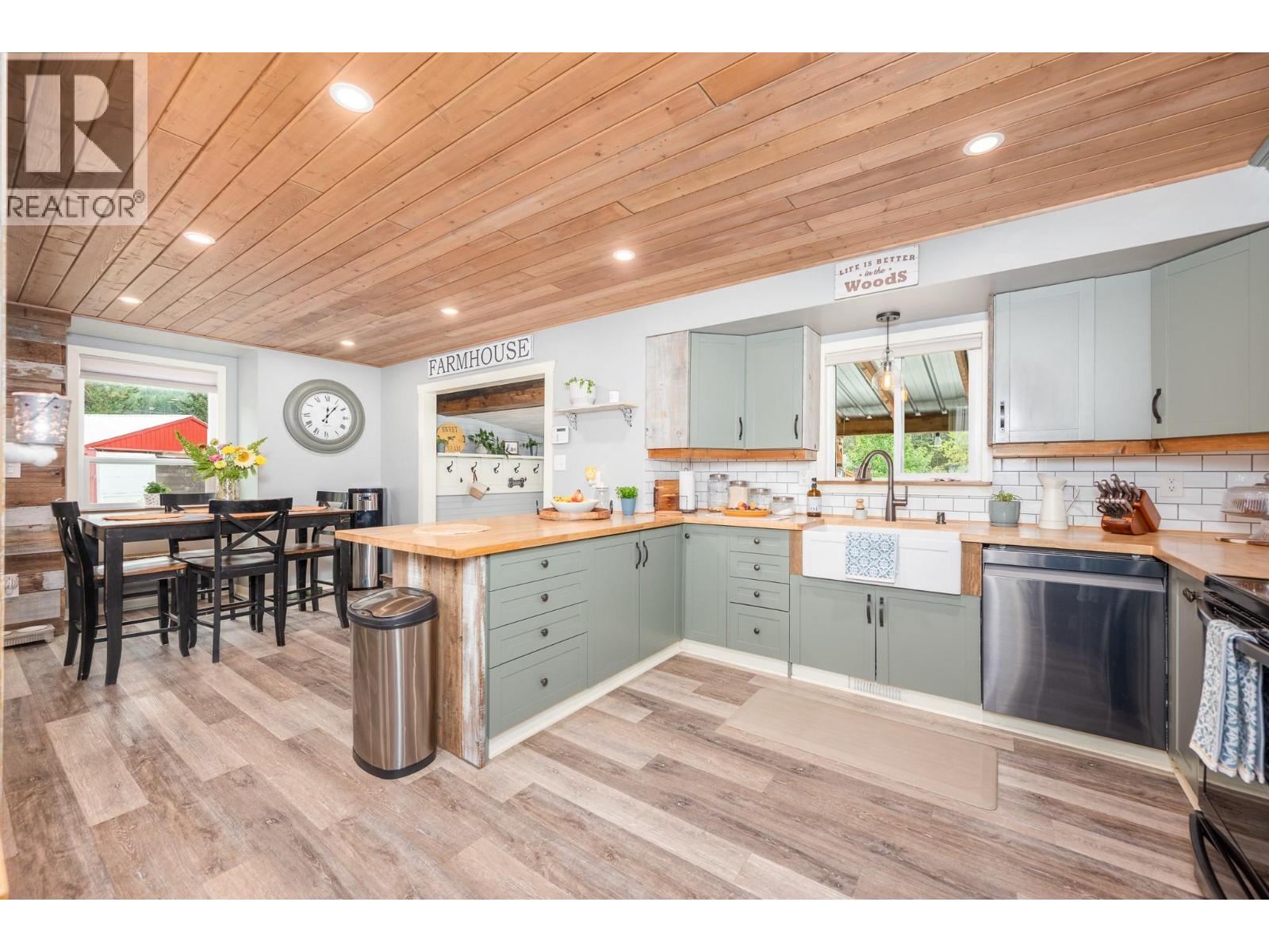 4446 Cedar Hill Road - Image 18
