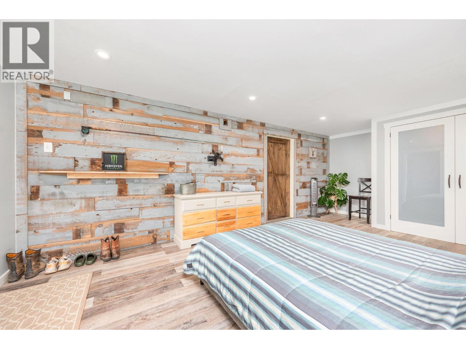 4446 Cedar Hill Road - Image 33