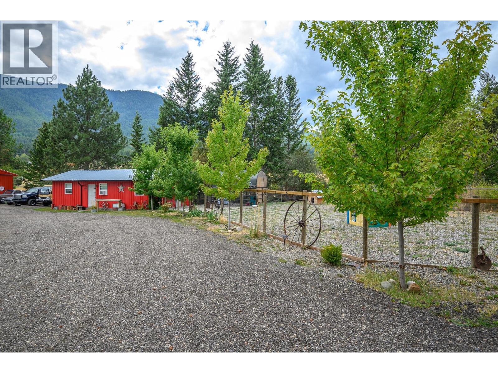 4446 Cedar Hill Road - Image 39