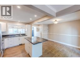 1110 Kilwinning Street, Penticton, BC V2A4P1 Photo 8