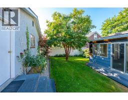 1110 Kilwinning Street, Penticton, BC V2A4P1 Photo 34