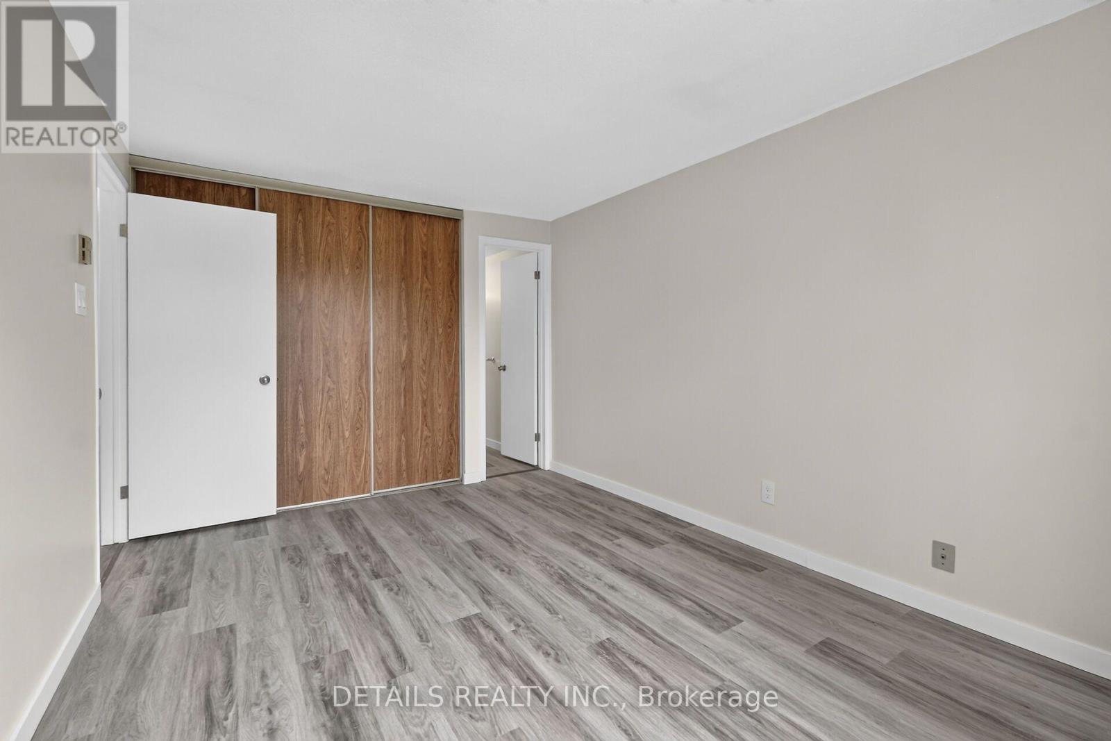 #303 6532 BILBERRY DRIVE - 24
