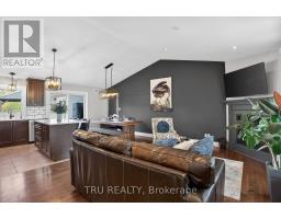 Foyer - 52 Kimberly Avenue, North Grenville, ON K0G1J0 Photo 6
