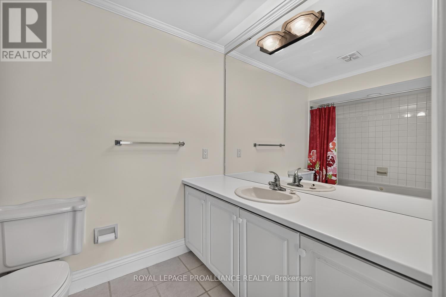 39 COUNTRY CLUB PLACE - Image 20