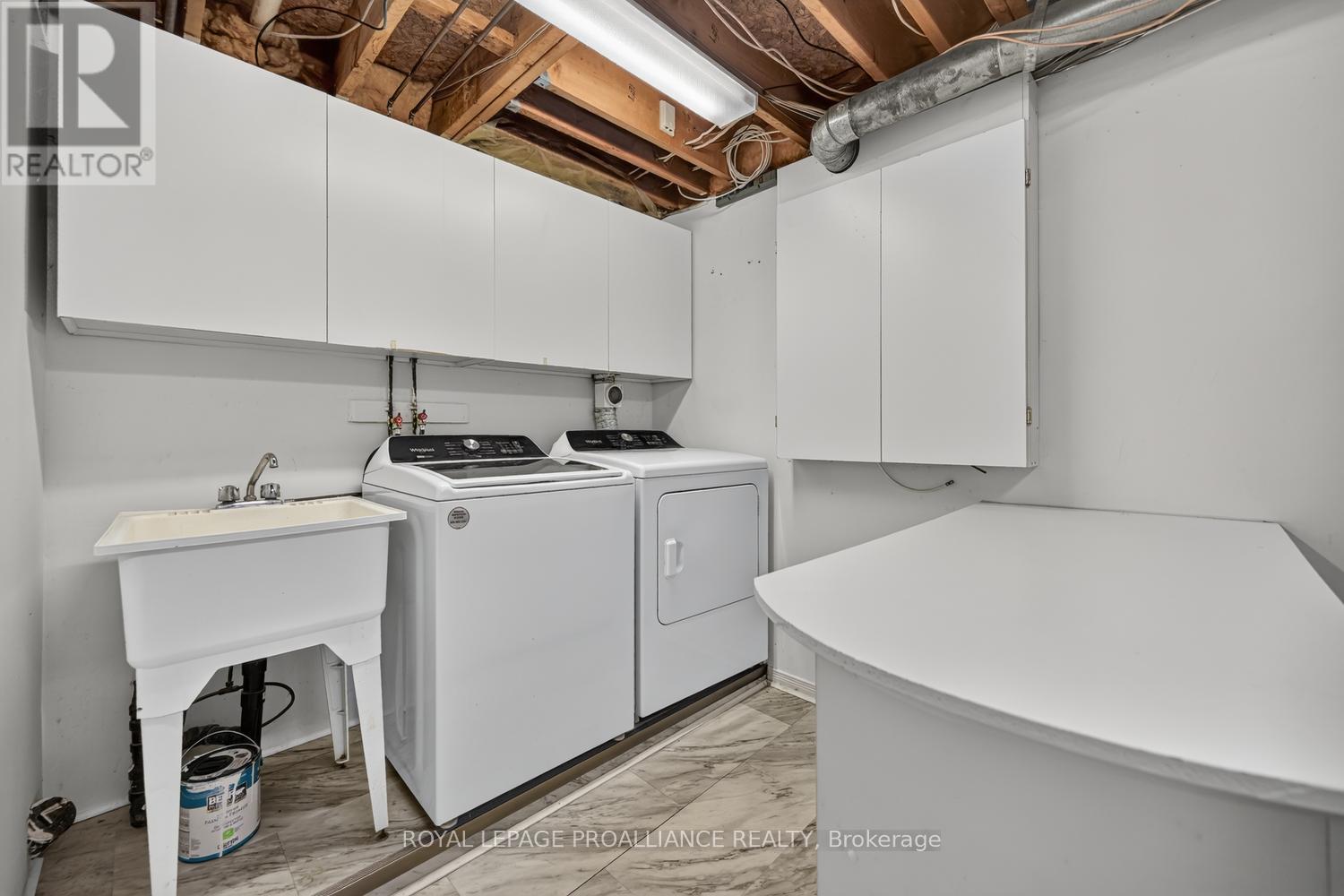 39 COUNTRY CLUB PLACE - 31