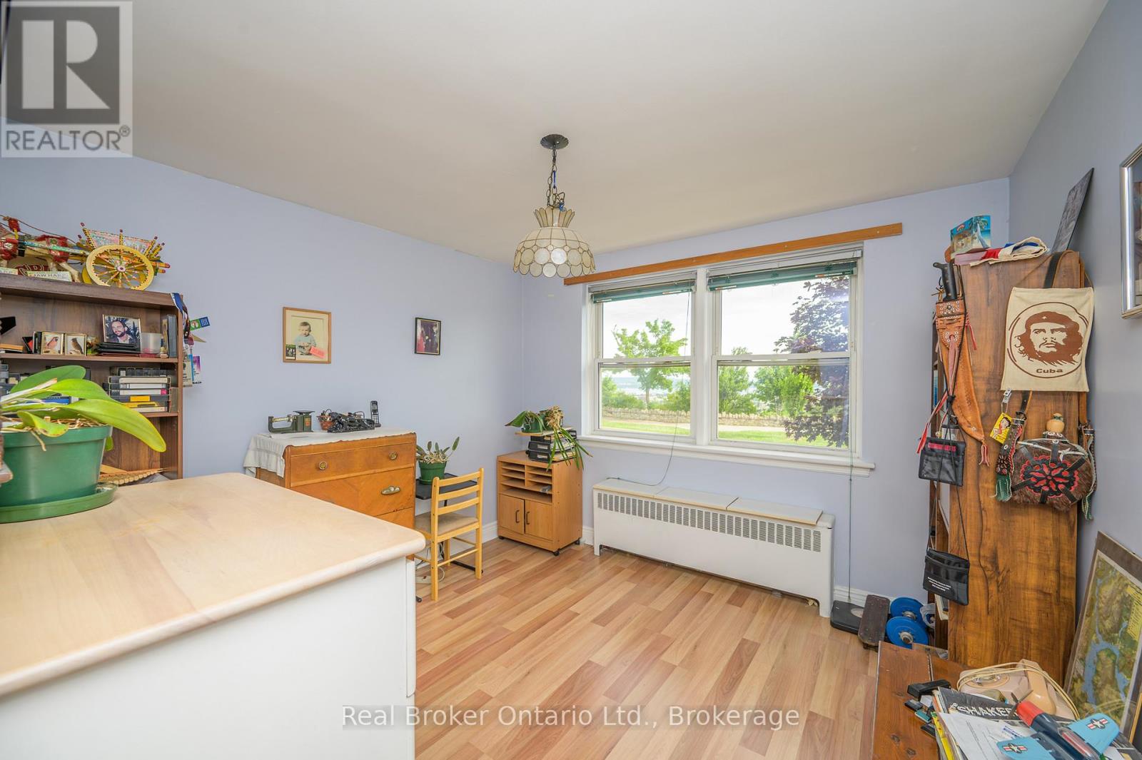 #205C 5 EAST 36TH STREET - 14