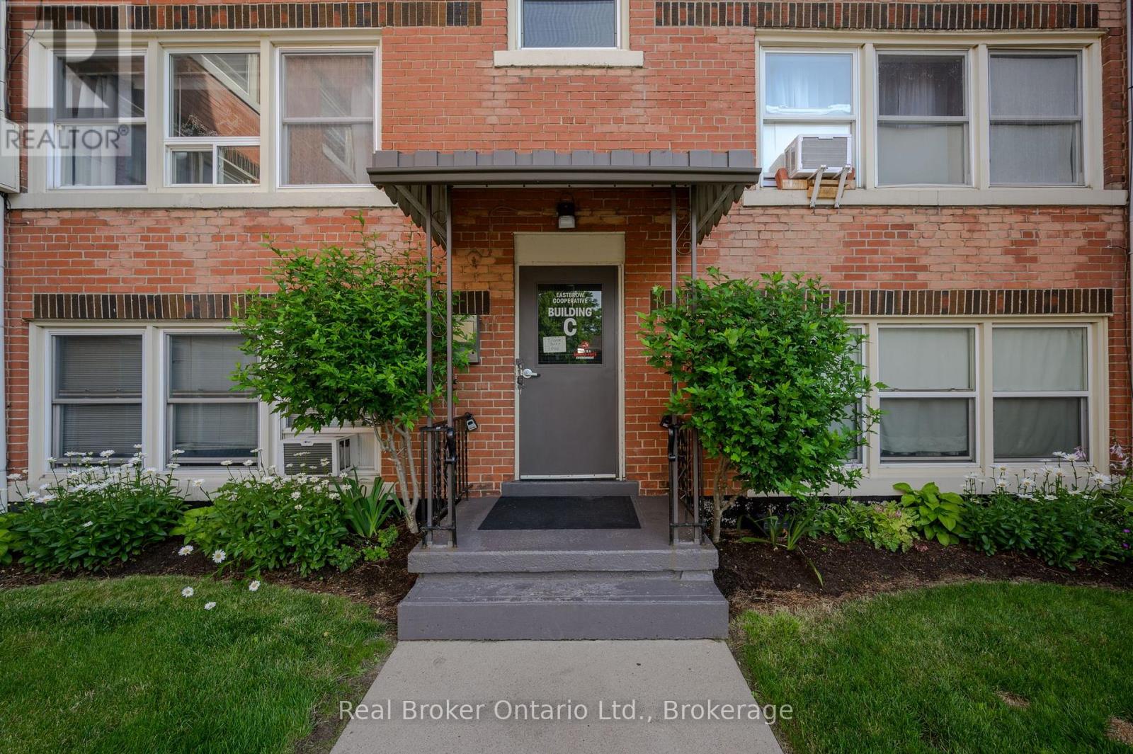 #205C 5 EAST 36TH STREET - 6