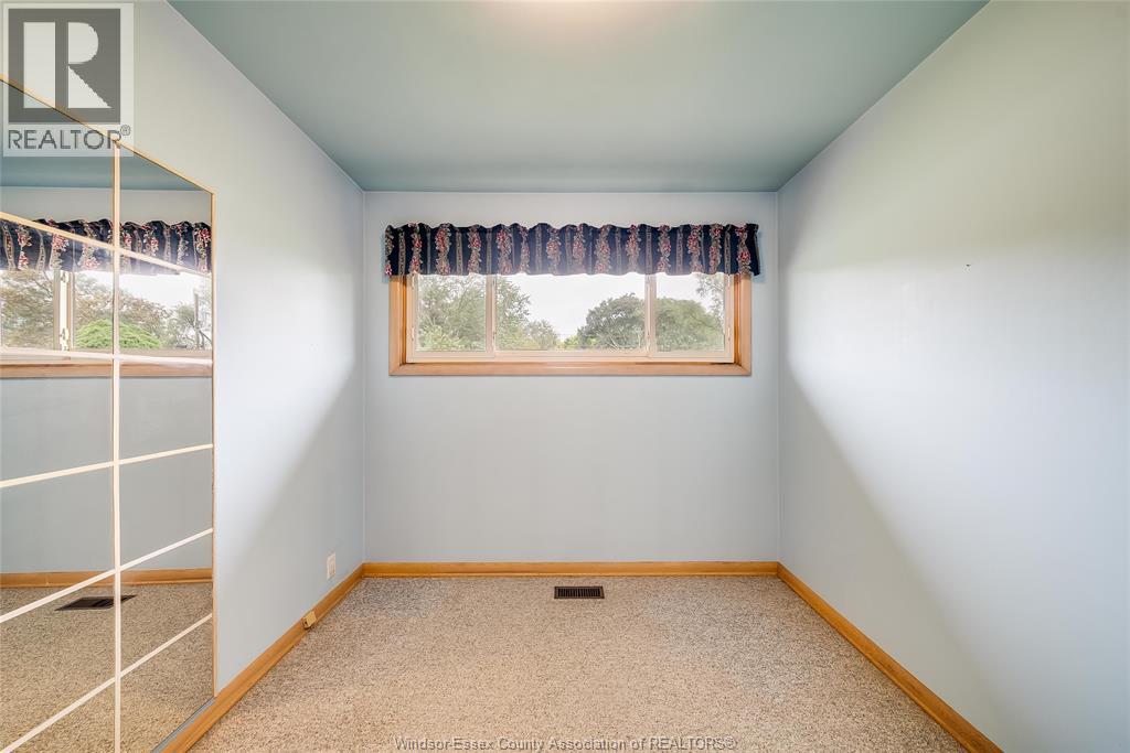 841 MORAND - Image 25