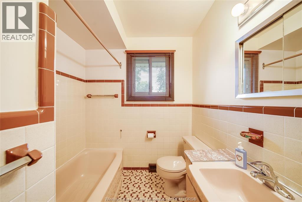 841 MORAND - 27