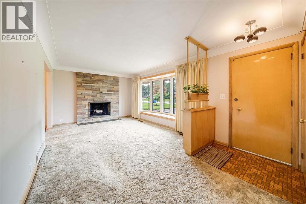 841 MORAND - Image 3