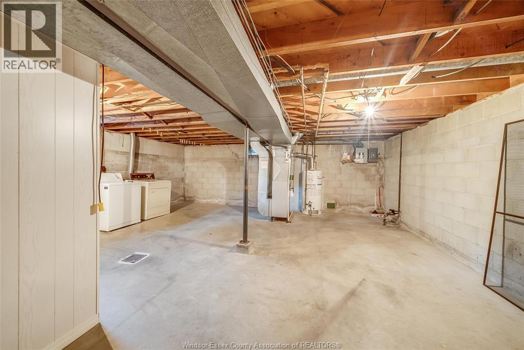 841 MORAND - Image 35