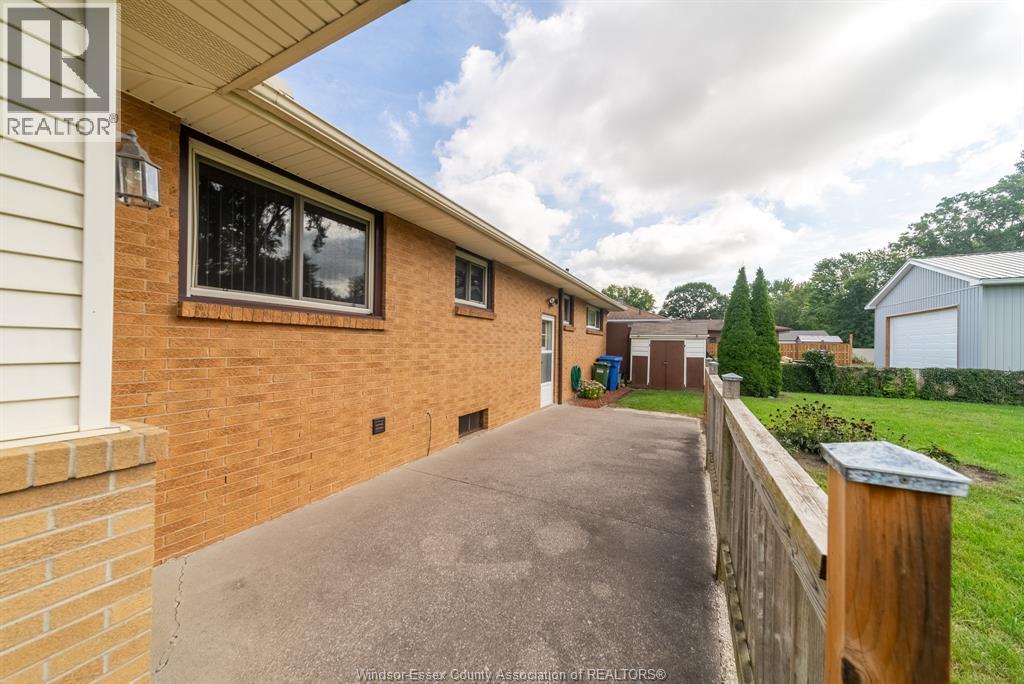 841 MORAND - Image 40