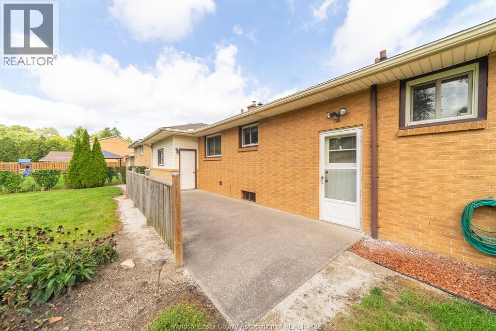 841 MORAND - Image 41