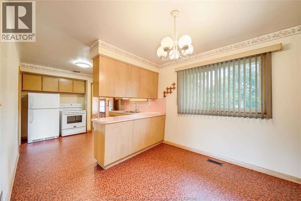 841 MORAND - Image 7