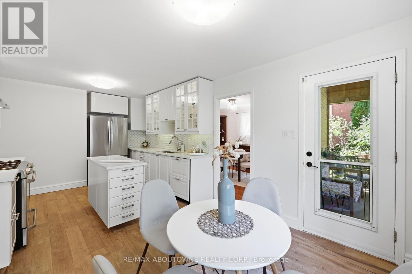 572 HARMONY AVENUE - Image 14