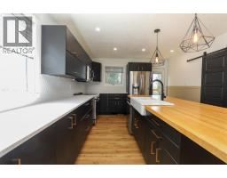 Recreational, Games room - 229 Mt Blakiston Road W, Lethbridge, AB T1K6M3 Photo 10