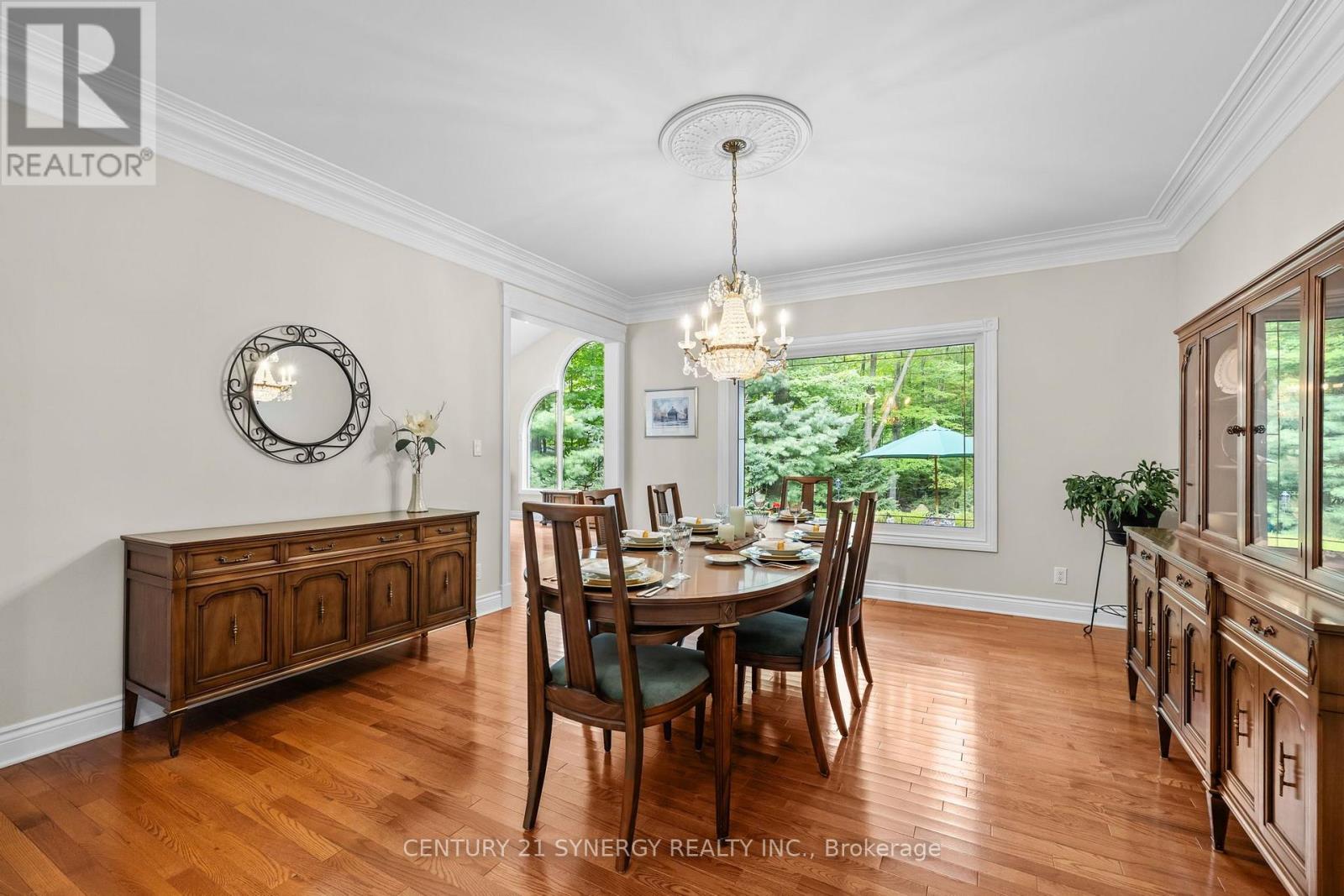 5 Bed, 4 Bath House for Sale in Ottawa – 5732 QUEENSCOURT CRESCENT, Ottawa – MLS# X13768742 - Image 26