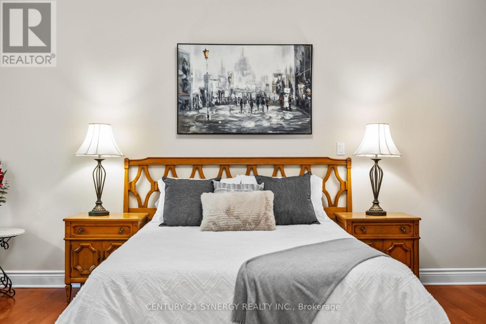 5 Bed, 4 Bath House for Sale in Ottawa – 5732 QUEENSCOURT CRESCENT, Ottawa – MLS# X13768742 - Image 30