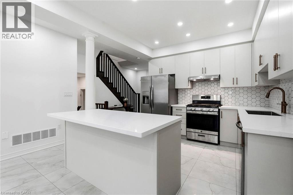 87 ROCKLEDGE Drive - Image 4