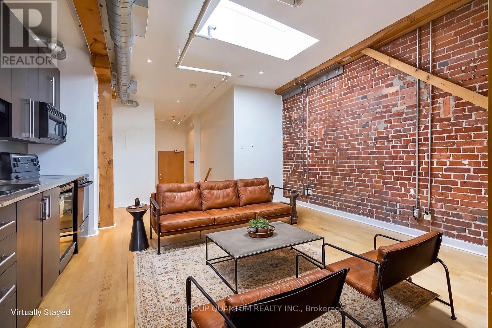 #413 81A FRONT STREET E - 6