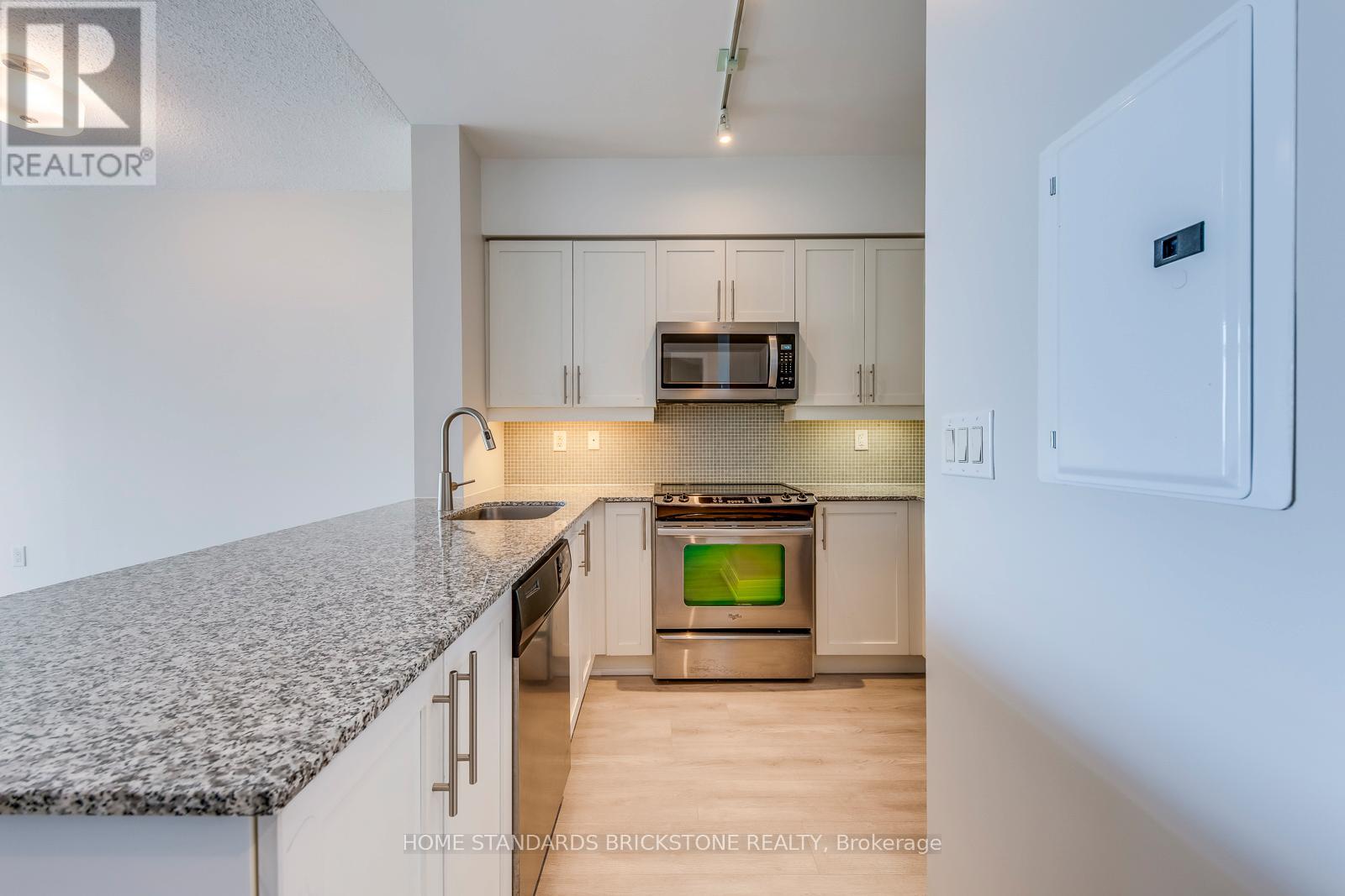 #2508 125 WESTERN BATTERY ROAD - 8