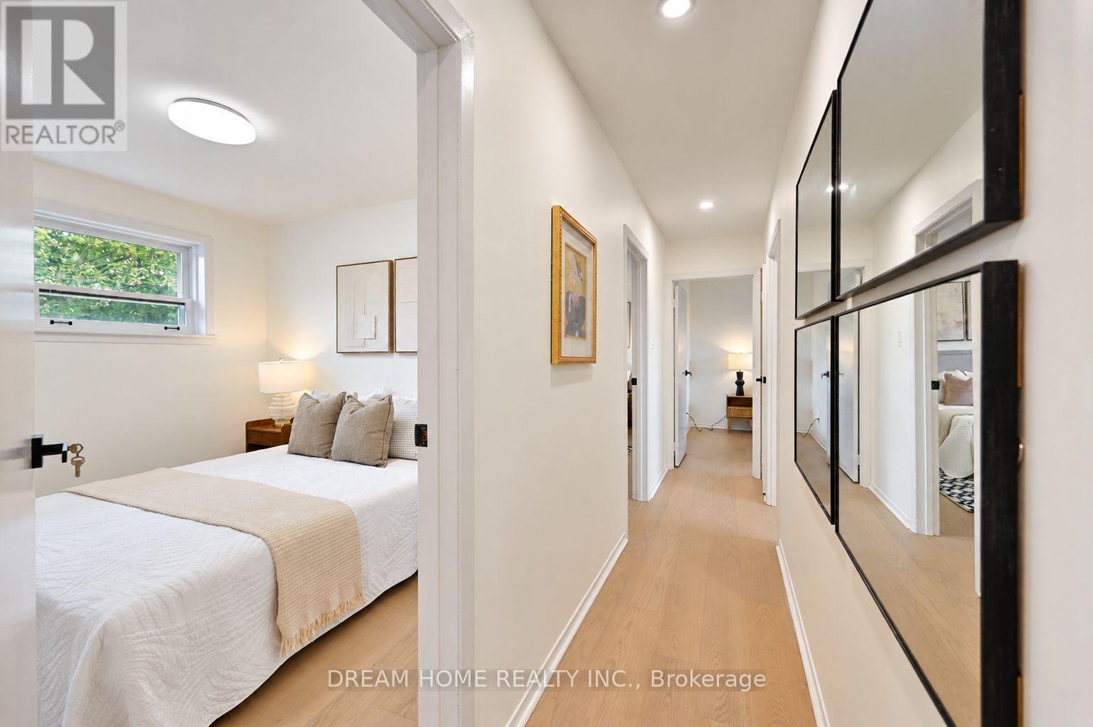 47 CLAREVILLE CRESCENT - Image 33