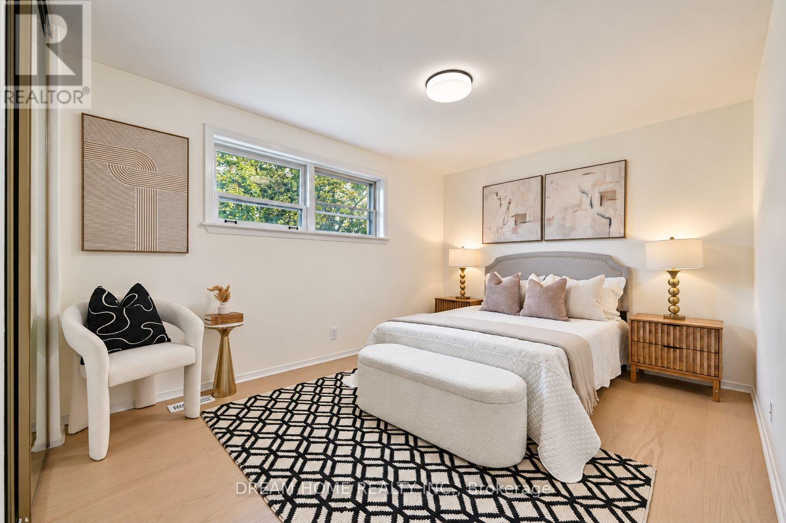 47 CLAREVILLE CRESCENT - Image 36