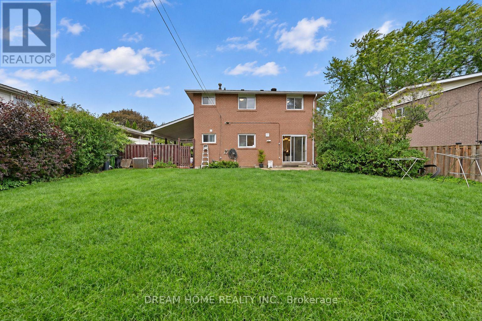 47 CLAREVILLE CRESCENT - 50