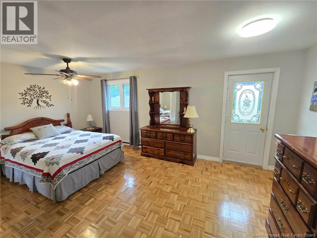207 Jacques - 28