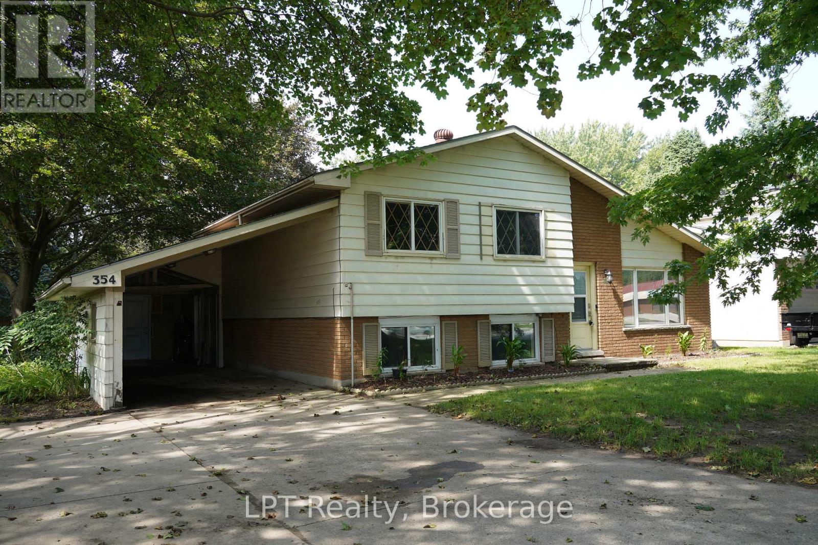 354 GODERICH STREET, Saugeen Shores — photo 1