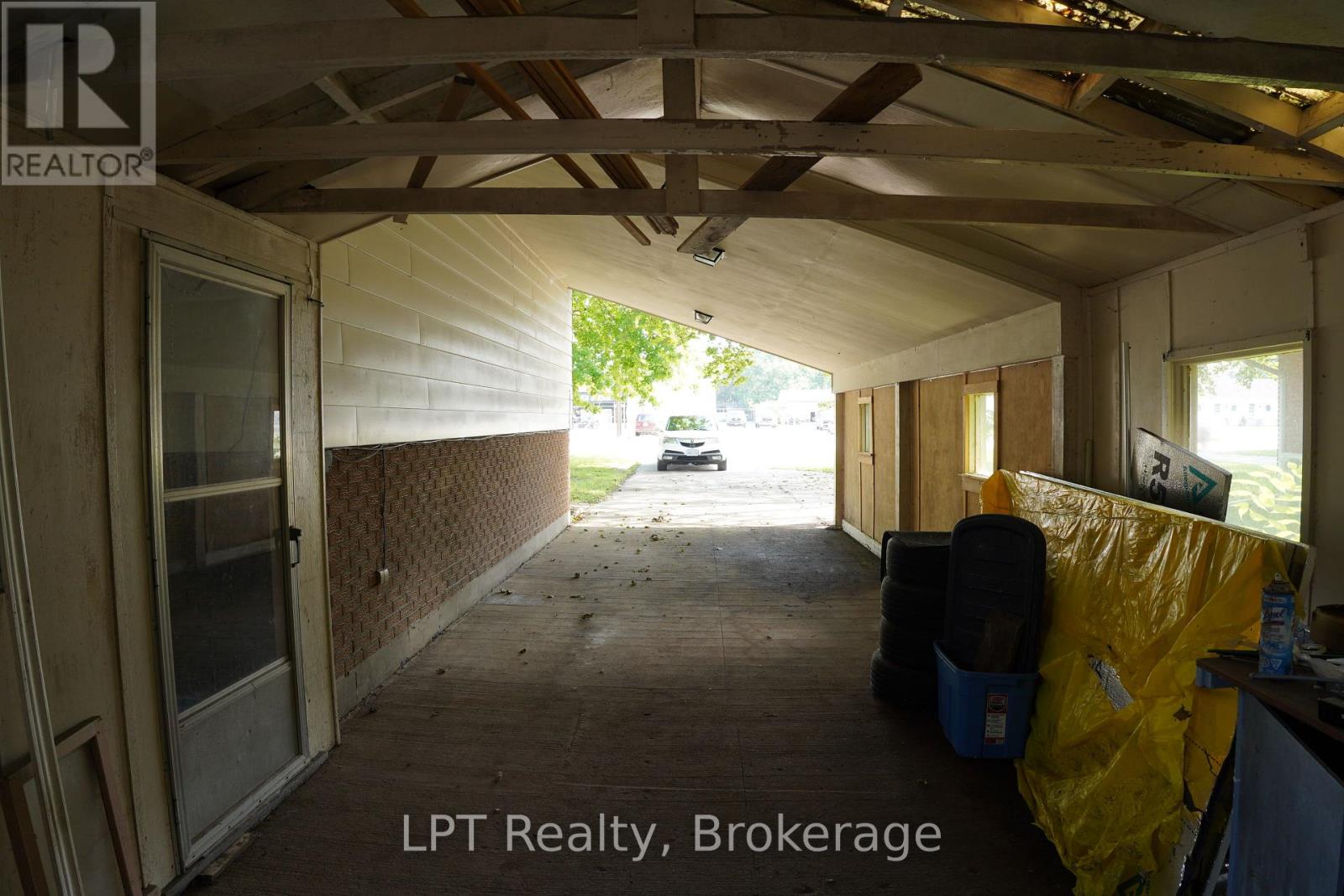 354 GODERICH STREET - Image 41