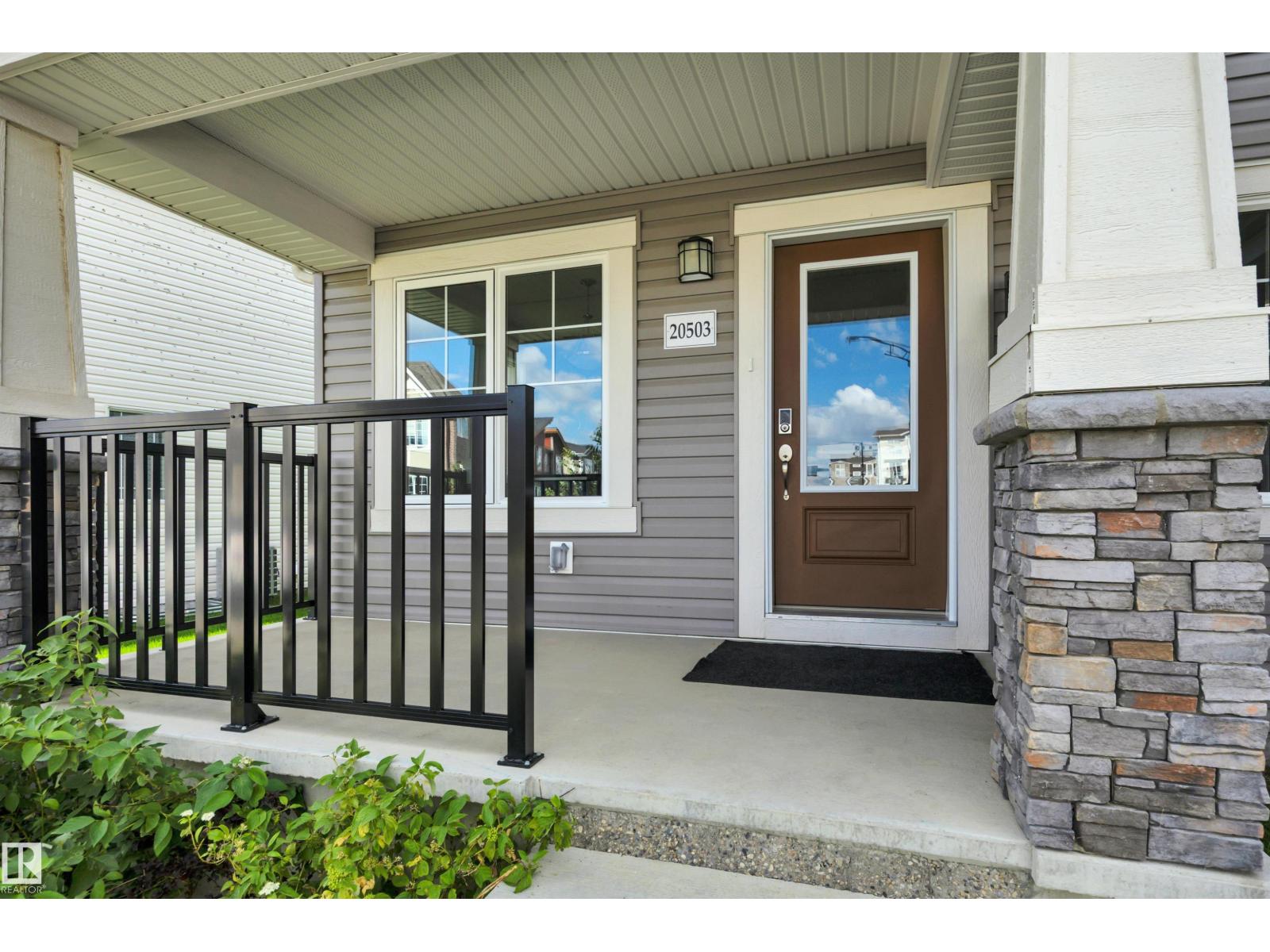 20503 21 AV NW - 2