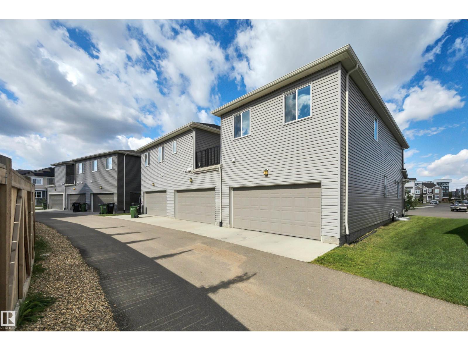 20503 21 Avenue NW, Stillwater — photo 24 of 26: Property photo
