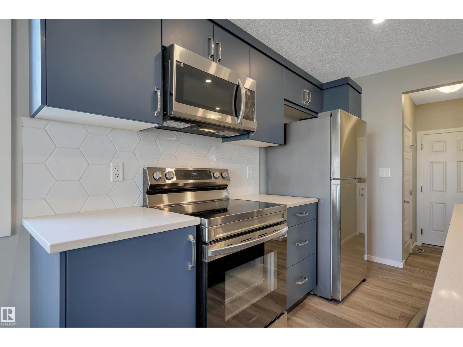 20503 21 AV NW, Stillwater, Edmonton photo 5