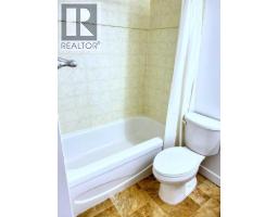 4pc Bathroom - 6117 53 Street, Olds, AB T4H1L2 Photo 8